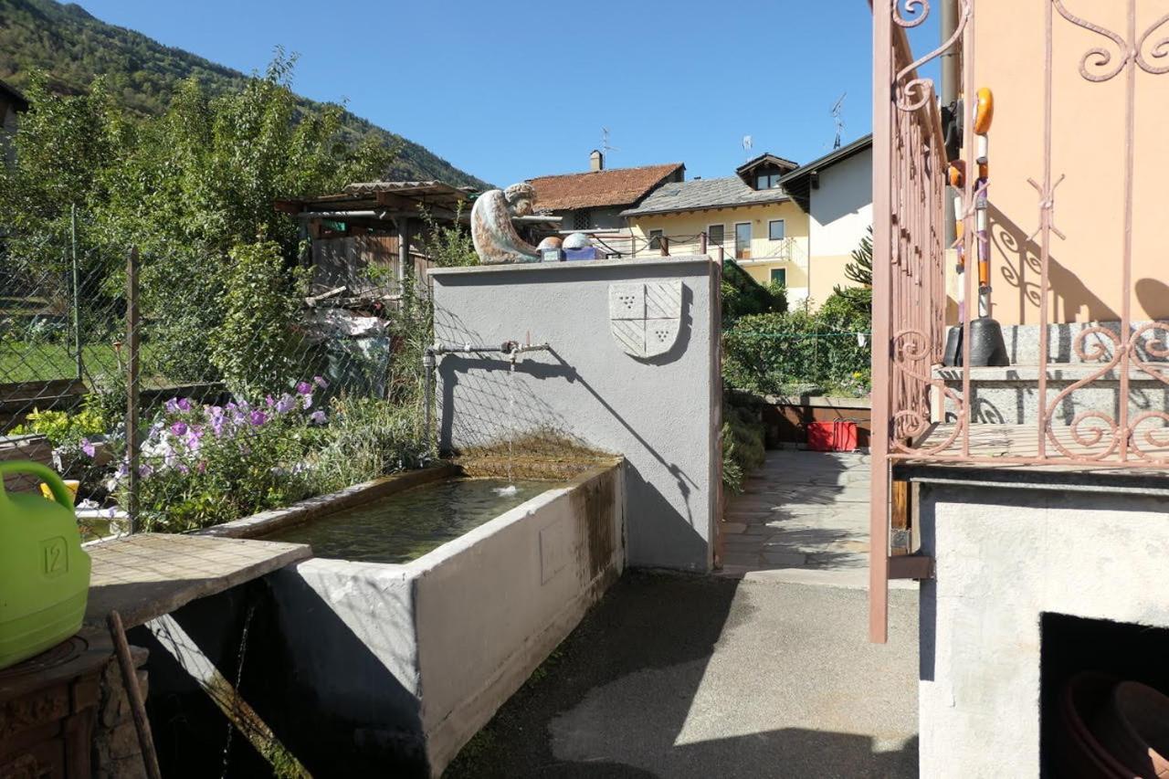 Casa Vacanze Valle D'Aosta - Maison Lugon Εξωτερικό φωτογραφία