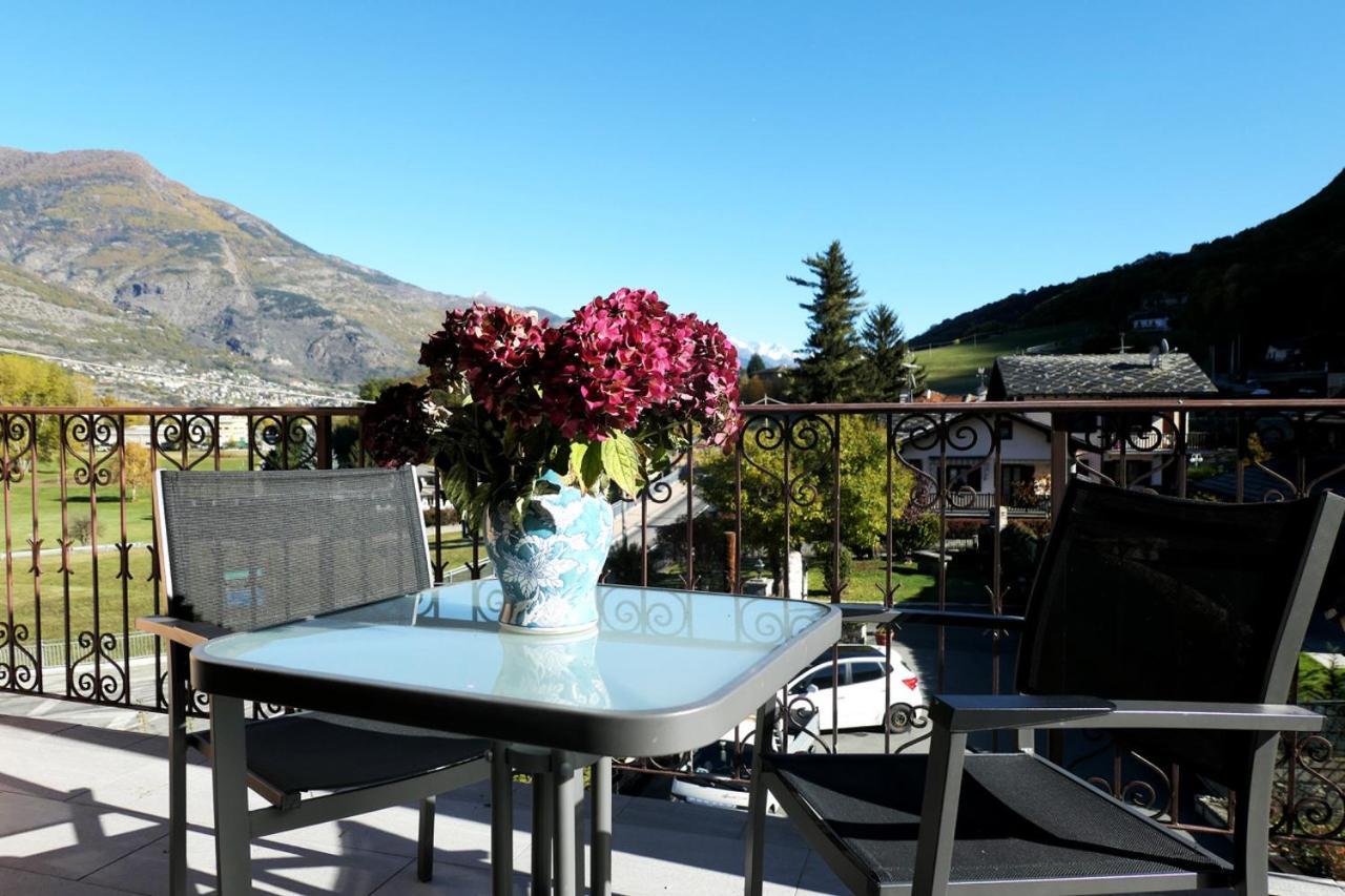 Casa Vacanze Valle D'Aosta - Maison Lugon Εξωτερικό φωτογραφία